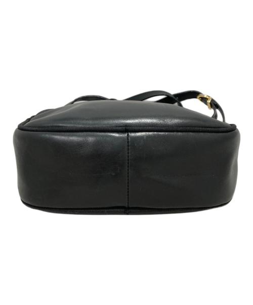 Salvatore Ferragamo（サルヴァトーレ フェラガモ）Salvatore Ferragamo (サルヴァトーレ フェラガモ) ヴァラリボンショルダーバッグ ブラックの古着・服飾アイテム