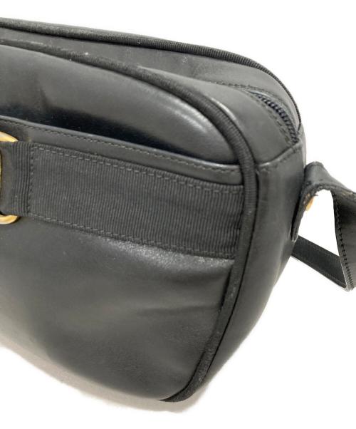 Salvatore Ferragamo（サルヴァトーレ フェラガモ）Salvatore Ferragamo (サルヴァトーレ フェラガモ) ヴァラリボンショルダーバッグ ブラックの古着・服飾アイテム