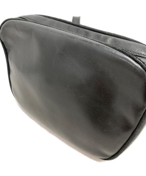 Salvatore Ferragamo（サルヴァトーレ フェラガモ）Salvatore Ferragamo (サルヴァトーレ フェラガモ) ヴァラリボンショルダーバッグ ブラックの古着・服飾アイテム