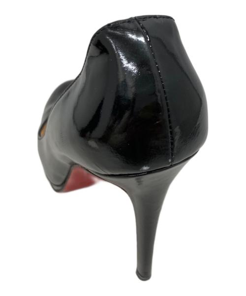 Christian Louboutin（クリスチャン・ルブタン）Christian Louboutin (クリスチャン・ルブタン) パテントパンプス ブラック サイズ:38の古着・服飾アイテム