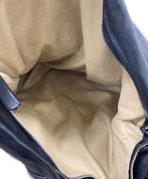 JIMMY CHOO（ジミーチュウ）JIMMY CHOO (ジミーチュウ) バイカーチェーンショルダーバッグ ブラックの古着・服飾アイテム