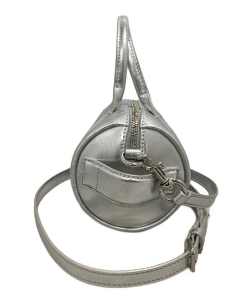 MARC JACOBS（マークジェイコブズ）MARC JACOBS (マークジェイコブズ) THE METALIC LEATHER MINI DUFFLE BAG シルバーの古着・服飾アイテム