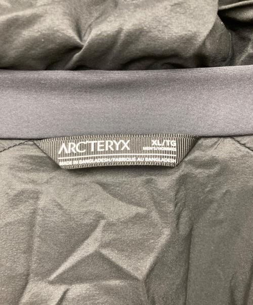 ARC'TERYX（アークテリクス）ARC'TERYX (アークテリクス) ATOM AR HOODY ブラック サイズ:XLの古着・服飾アイテム