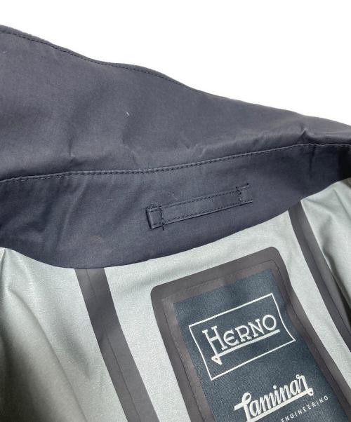 HERNO（ヘルノ）HERNO (ヘルノ) ラミナー ステンカラーコート ネイビー サイズ:48の古着・服飾アイテム