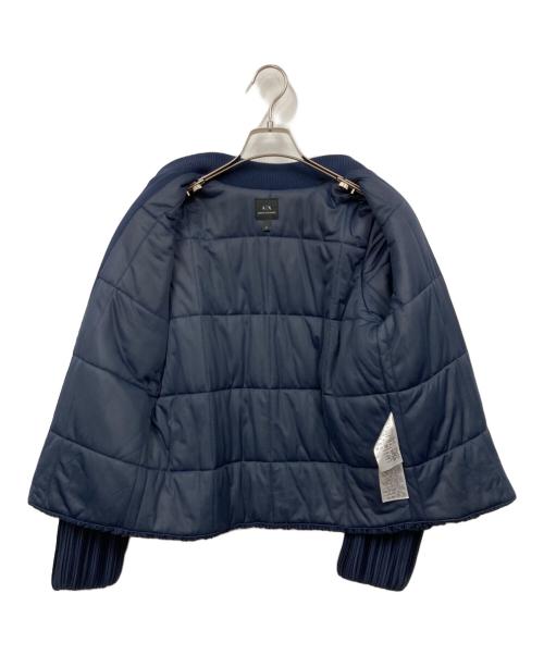 ARMANI EXCHANGE（アルマーニ エクスチェンジ）ARMANI EXCHANGE (アルマーニ エクスチェンジ) プリーツボンバージャケット ネイビー サイズ:Mの古着・服飾アイテム