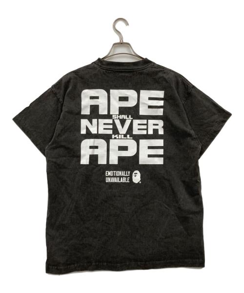 EMOTIONALLY  UNAVAILABLE（エモーショナリー アンアベイラブル）EMOTIONALLY  UNAVAILABLE (エモーショナリー アンアベイラブル) A BATHING APE (ア ベイシング エイプ) APE HEAD TEE グレー サイズ:Mの古着・服飾アイテム