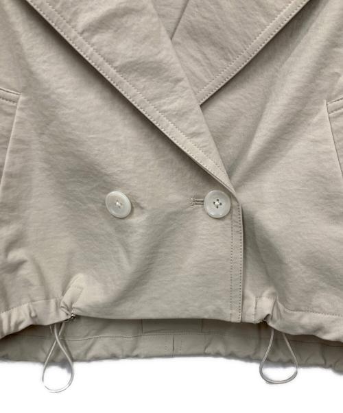 STRATA（エストラータ）STRATA (エストラータ) ショートトレンチブルゾン ベージュ サイズ:Fの古着・服飾アイテム