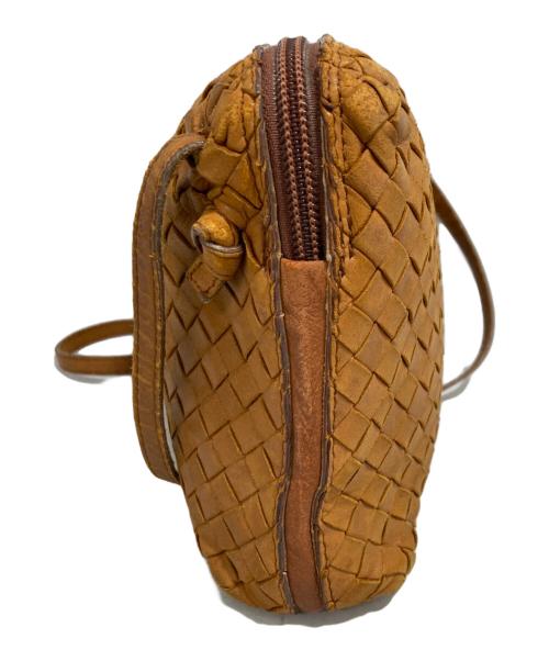 BOTTEGA VENETA（ボッテガベネタ）BOTTEGA VENETA (ボッテガベネタ) イントレチャート ショルダーバッグ ブラウンの古着・服飾アイテム