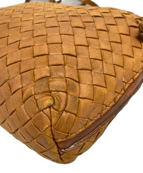 BOTTEGA VENETA（ボッテガベネタ）BOTTEGA VENETA (ボッテガベネタ) イントレチャート ショルダーバッグ ブラウンの古着・服飾アイテム
