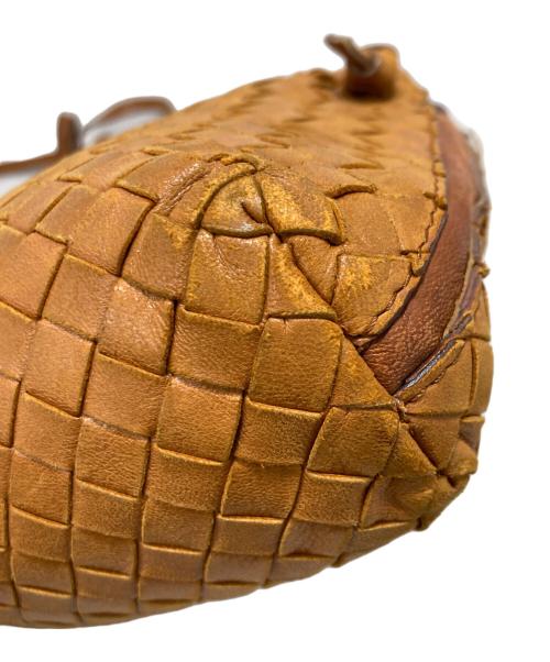 BOTTEGA VENETA（ボッテガベネタ）BOTTEGA VENETA (ボッテガベネタ) イントレチャート ショルダーバッグ ブラウンの古着・服飾アイテム