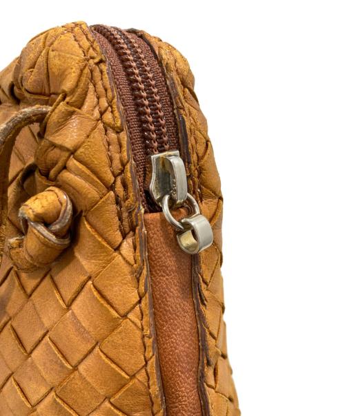 BOTTEGA VENETA（ボッテガベネタ）BOTTEGA VENETA (ボッテガベネタ) イントレチャート ショルダーバッグ ブラウンの古着・服飾アイテム
