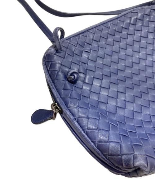 BOTTEGA VENETA（ボッテガベネタ）BOTTEGA VENETA (ボッテガベネタ) イントレチャート ショルダーバッグ ブルーの古着・服飾アイテム