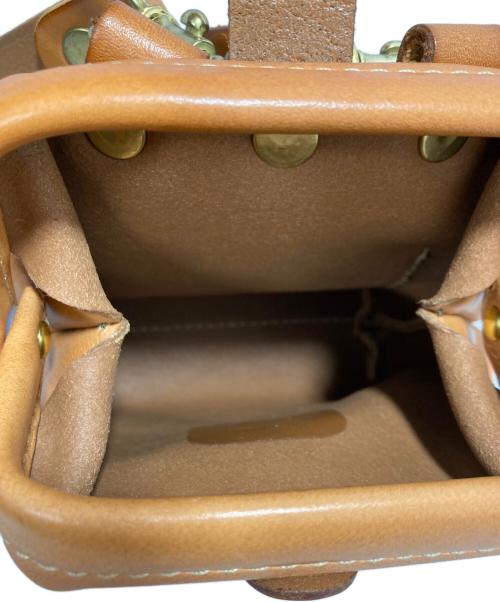 Herz（ヘルツ）Herz (ヘルツ) ショルダーバッグ ブラウンの古着・服飾アイテム