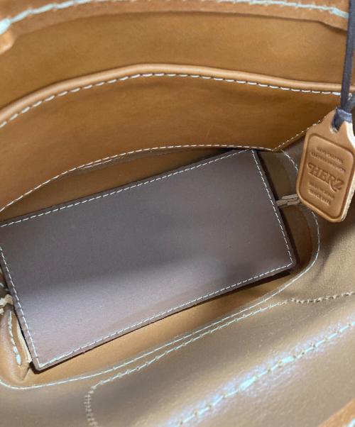 Herz（ヘルツ）Herz (ヘルツ) ハンドバッグ ブラウンの古着・服飾アイテム