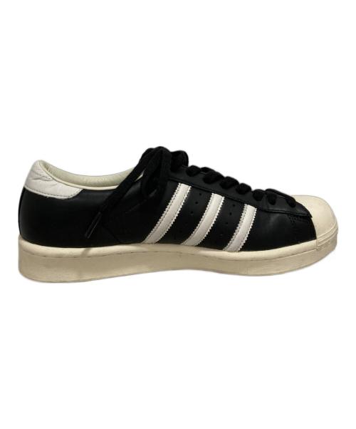 adidas（アディダス）adidas (アディダス) スニーカー ブラック サイズ:27の古着・服飾アイテム