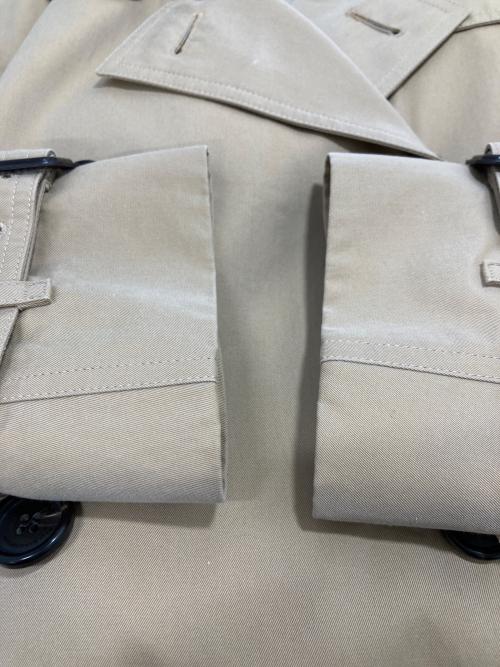 BURBERRY（バーバリー）BURBERRY (バーバリー) 裏ノヴァチェックトントレンチコート ベージュ サイズ:SIZE 6の古着・服飾アイテム