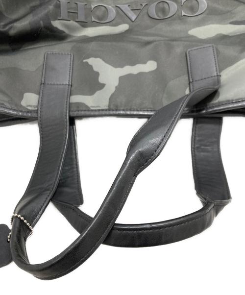 COACH（コーチ）COACH (コーチ) トートバッグ カーキの古着・服飾アイテム