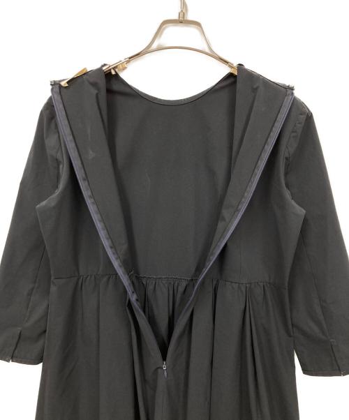 BALLSEY（ボールジィ）BALLSEY (ボールジィ) ポリエステルストレッチタフタ タックギャザーワンピース ブラック サイズ:36の古着・服飾アイテム