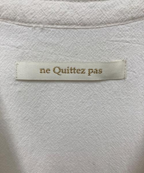 ne quittez pas（ヌキテパ）ne quittez pas (ヌキテパ) クリンプコットン刺繍ドレス ホワイト サイズ:Mの古着・服飾アイテム