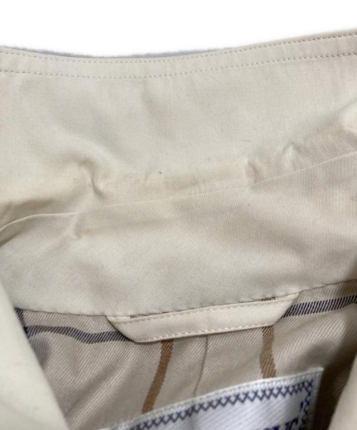 Burberry's（バーバリー）Burberry's (バーバリー) コート ホワイト サイズ:SIZE7ARの古着・服飾アイテム