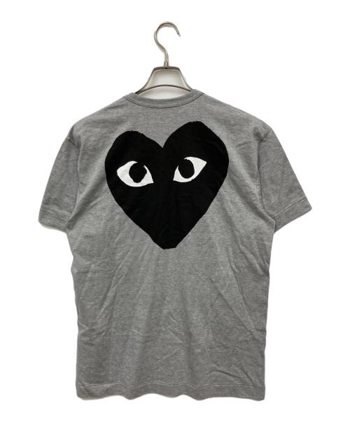 PLAY COMME des GARCONS（プレイコムデギャルソン）PLAY COMME des GARCONS (プレイコムデギャルソン) ハート プリント Tシャツ グレー サイズ:Lの古着・服飾アイテム