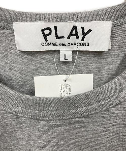PLAY COMME des GARCONS（プレイコムデギャルソン）PLAY COMME des GARCONS (プレイコムデギャルソン) ハート プリント Tシャツ グレー サイズ:Lの古着・服飾アイテム