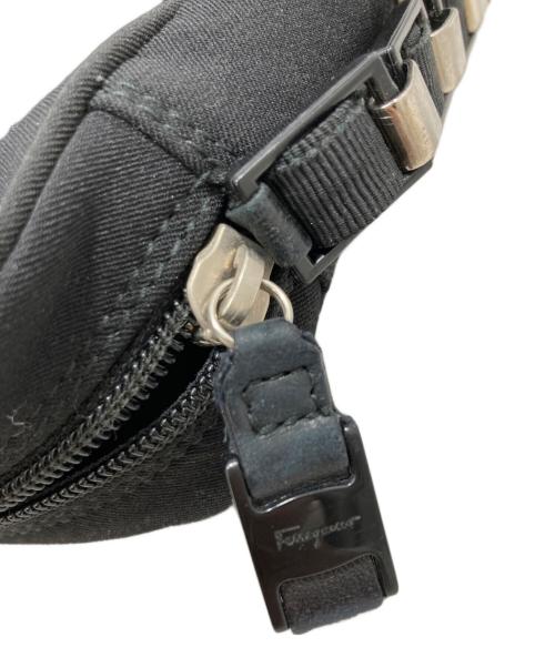 Salvatore Ferragamo（サルヴァトーレ フェラガモ）Salvatore Ferragamo (サルヴァトーレ フェラガモ) バッグ ブラックの古着・服飾アイテム