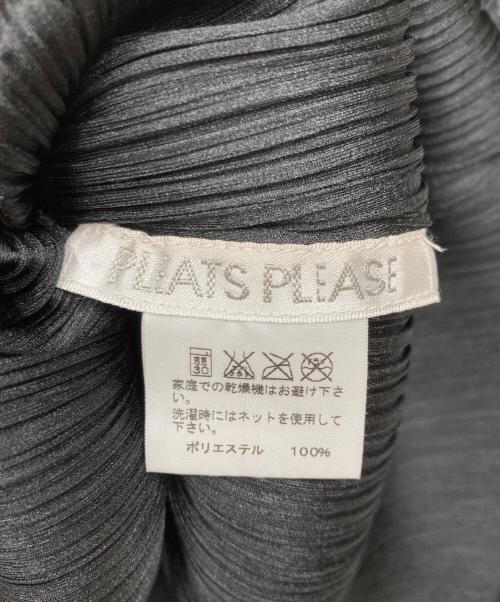 PLEATS PLEASE（プリーツプリーズ）PLEATS PLEASE (プリーツプリーズ) 半袖カットソー ブラック サイズ:3の古着・服飾アイテム