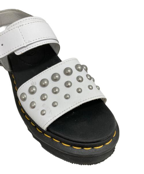 Dr.Martens（ドクターマーチン）Dr.Martens (ドクターマーチン) VOSS STUD ホワイト サイズ:UK4の古着・服飾アイテム