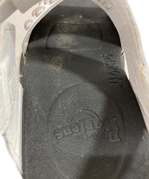 Dr.Martens（ドクターマーチン）Dr.Martens (ドクターマーチン) VOSS STUD ホワイト サイズ:UK4の古着・服飾アイテム