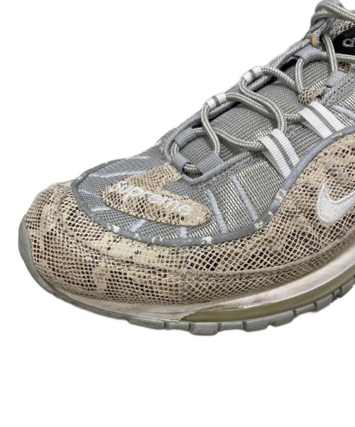 NIKE（ナイキ）NIKE (ナイキ) Supreme (シュプリーム) スニーカー グレー サイズ:29.5の古着・服飾アイテム