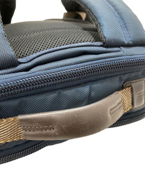 TUMI（トゥミ）TUMI (トゥミ) リュック ネイビーの古着・服飾アイテム