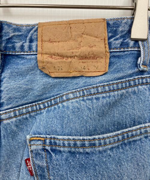 LEVI'S（リーバイス）LEVI'S (リーバイス) デニムパンツ ブルー サイズ:W31/L34の古着・服飾アイテム