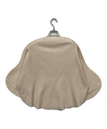 me ISSEY MIYAKE（ミーイッセイ ミヤケ）の古着「プリーツ変形カットソー」｜ベージュ