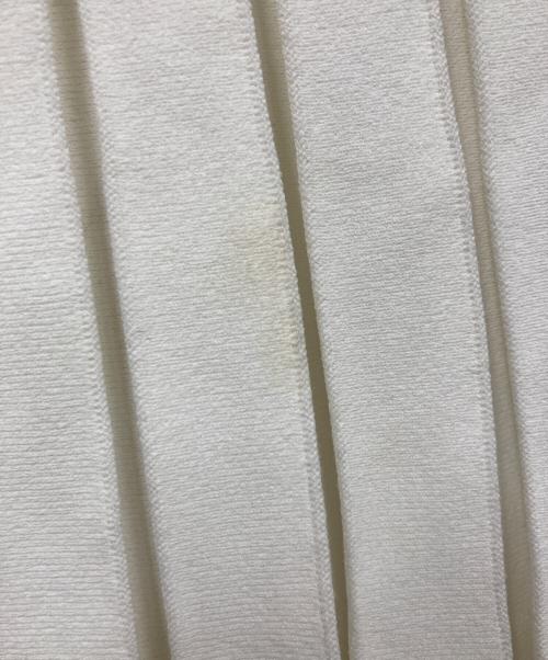LOUIS VUITTON（ルイ ヴィトン）LOUIS VUITTON (ルイ ヴィトン) プリーツスカート ホワイト サイズ:XSの古着・服飾アイテム