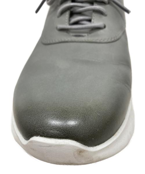 COLE HAAN（コールハーン）COLE HAAN (コールハーン) グランド クロスコート ランオックス スニーカー グレー サイズ:9Mの古着・服飾アイテム