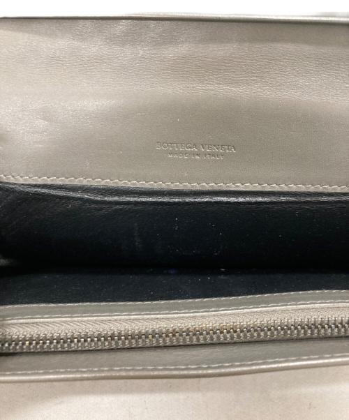 BOTTEGA VENETA（ボッテガベネタ）BOTTEGA VENETA (ボッテガベネタ) 長財布 グレーの古着・服飾アイテム
