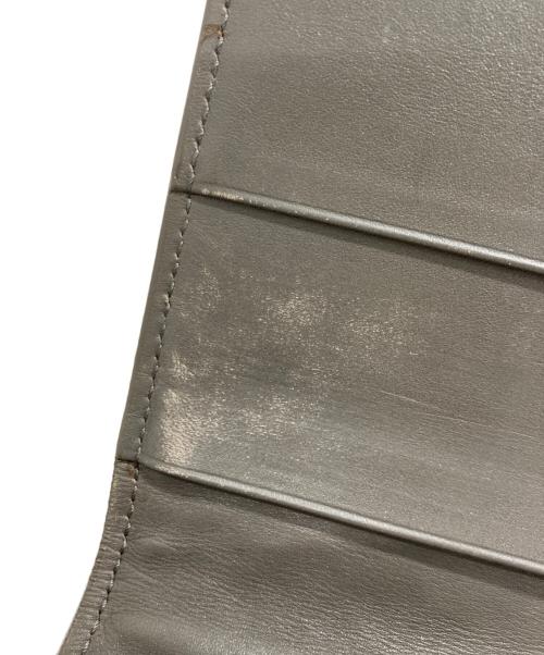 BOTTEGA VENETA（ボッテガベネタ）BOTTEGA VENETA (ボッテガベネタ) 長財布 グレーの古着・服飾アイテム