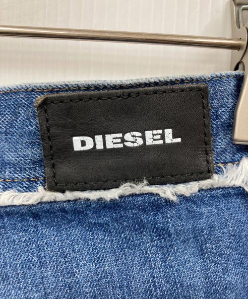 DIESEL（ディーゼル）DIESEL (ディーゼル) センターシームデニムパンツ インディゴ サイズ:W27の古着・服飾アイテム