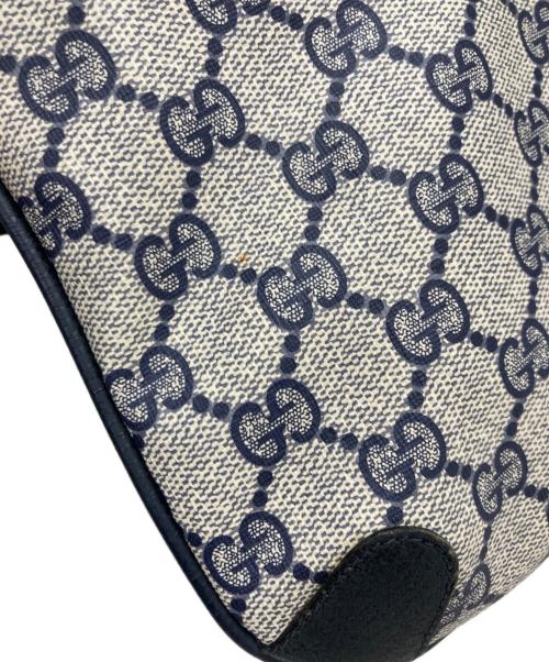 GUCCI（グッチ）GUCCI (グッチ) クラッチバッグ ベージュの古着・服飾アイテム
