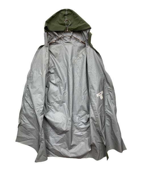 sulvam（サルバム）sulvam (サルバム) CUTTING HOODED COAT グリーン サイズ:Mの古着・服飾アイテム