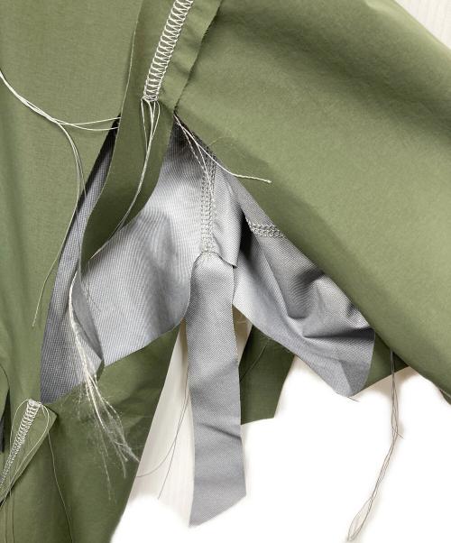 sulvam（サルバム）sulvam (サルバム) CUTTING HOODED COAT グリーン サイズ:Mの古着・服飾アイテム