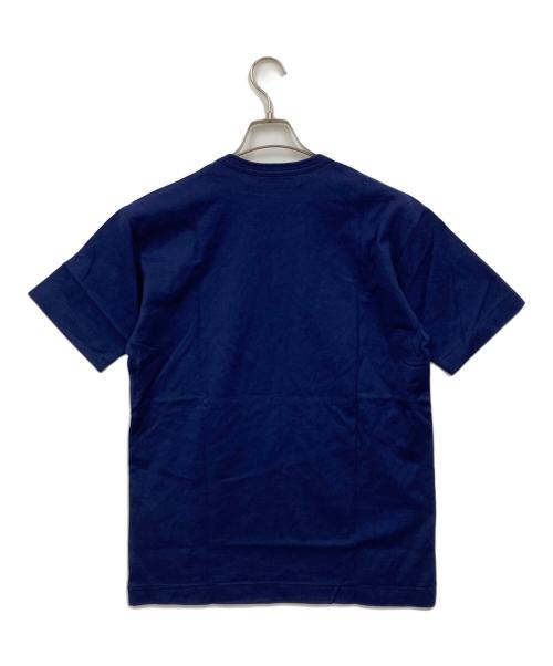 PLAY COMME des GARCONS（プレイコムデギャルソン）PLAY COMME des GARCONS (プレイコムデギャルソン) Tシャツ ネイビー サイズ:L 未使用品の古着・服飾アイテム