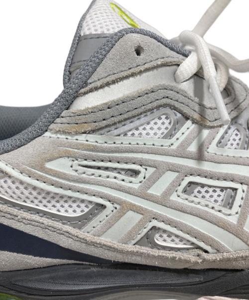 asics（アシックス）asics (アシックス) ローカットスニーカー グレー サイズ:28の古着・服飾アイテム