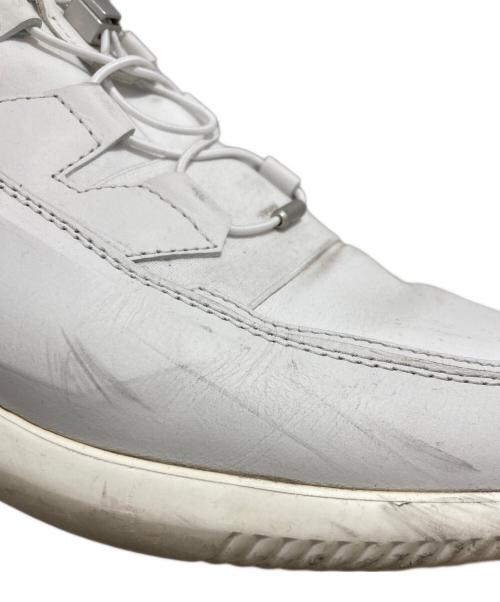 TOD'S（トッズ）TOD'S (トッズ) ローカットスニーカー ホワイト サイズ:9 1/2の古着・服飾アイテム