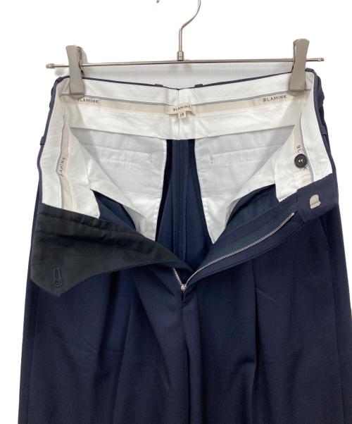 BLAMINK（ブラミンク）BLAMINK (ブラミンク) タックパンツ ネイビー サイズ:38の古着・服飾アイテム