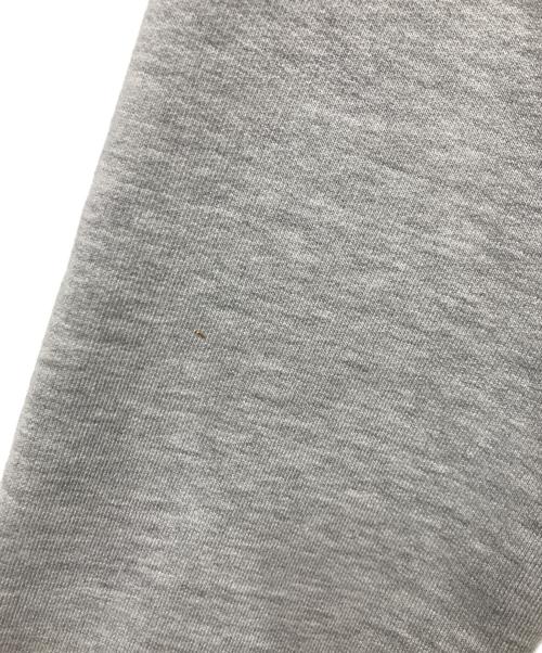 maison kitsune（メゾンキツネ）MAISON KITSUNE (メゾンキツネ) スウェット グレー サイズ:Mの古着・服飾アイテム
