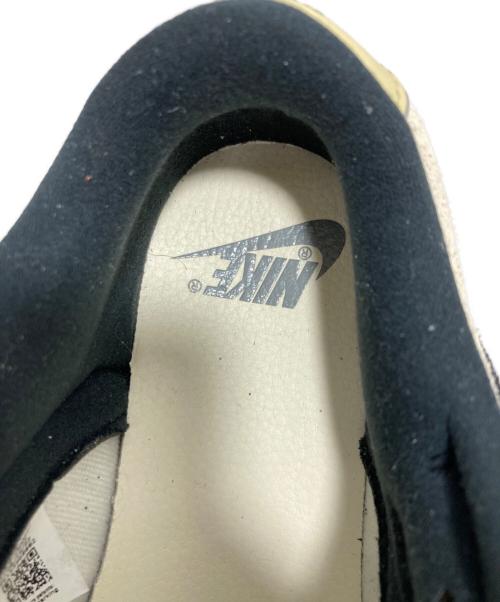 NIKE（ナイキ）NIKE (ナイキ) スニーカー ホワイト×ブラック サイズ:24.5 未使用品の古着・服飾アイテム