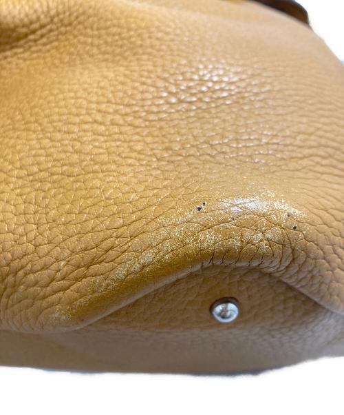TOD'S（トッズ）TOD'S (トッズ) 2WAYバッグ ベージュの古着・服飾アイテム