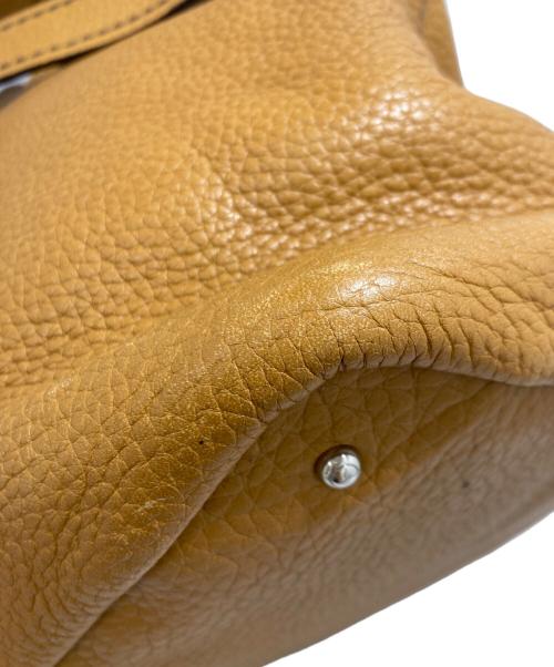TOD'S（トッズ）TOD'S (トッズ) 2WAYバッグ ベージュの古着・服飾アイテム
